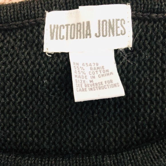 Sequenced sweater - Picture 4 of 5